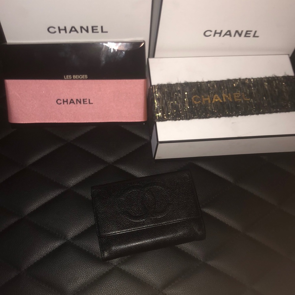 Chanel tri fold wallet AUTH black